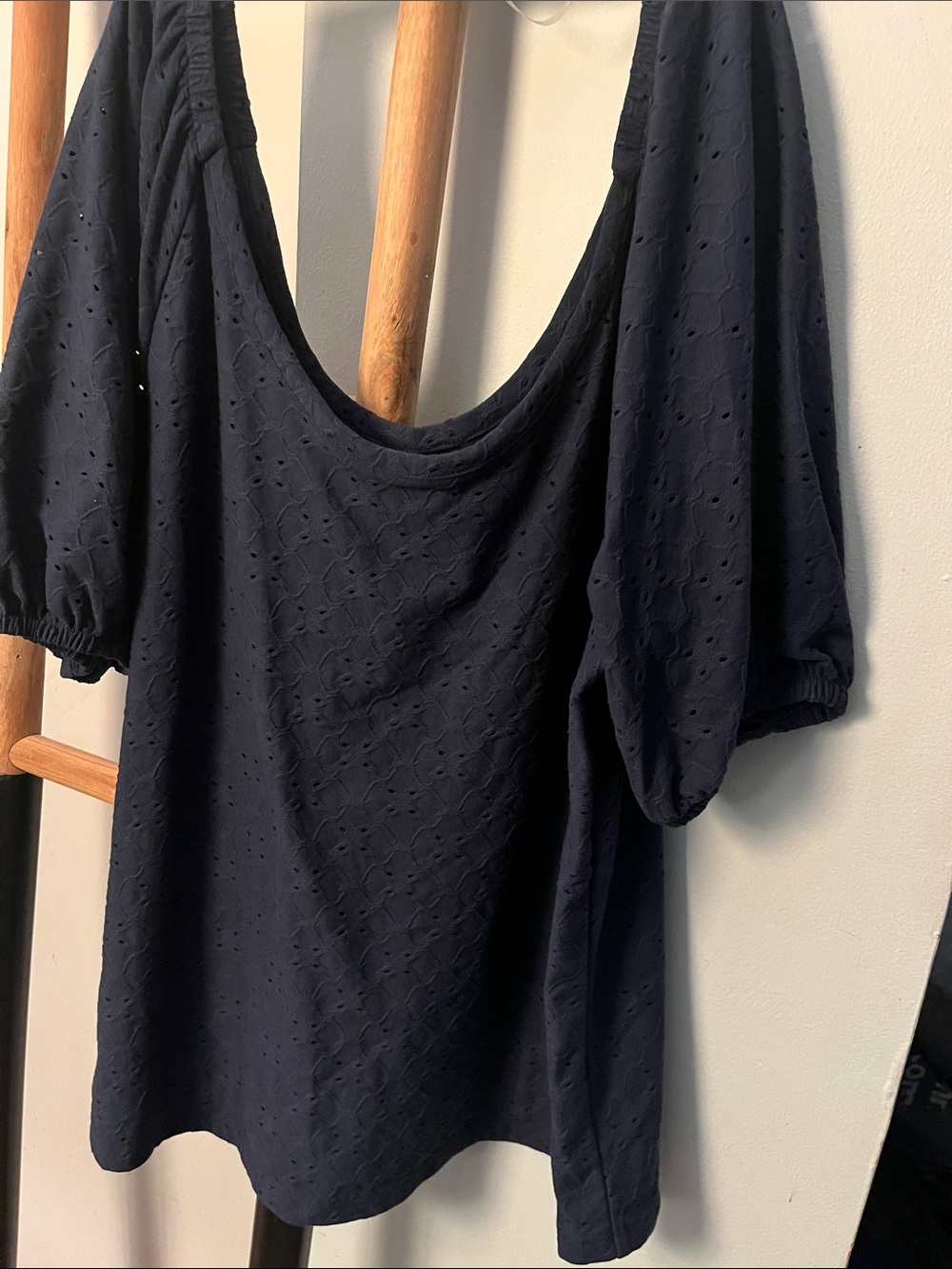 Ava & Viv Navy Eyelet Scoop Neck Puff Sleeve Top NWT SIZE XXL New with Tags